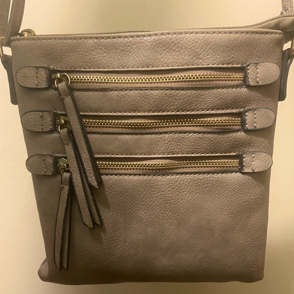 Shoulder purse